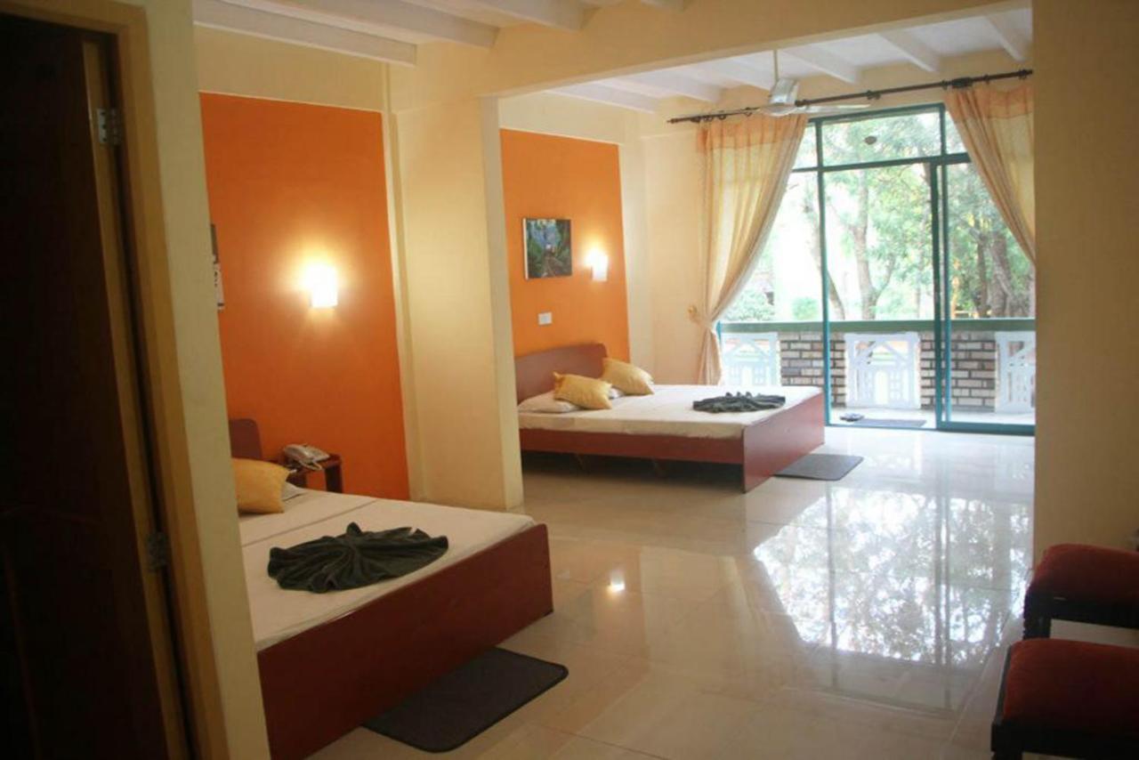 Hotel Eden Garden Sigiriya Exteriör bild