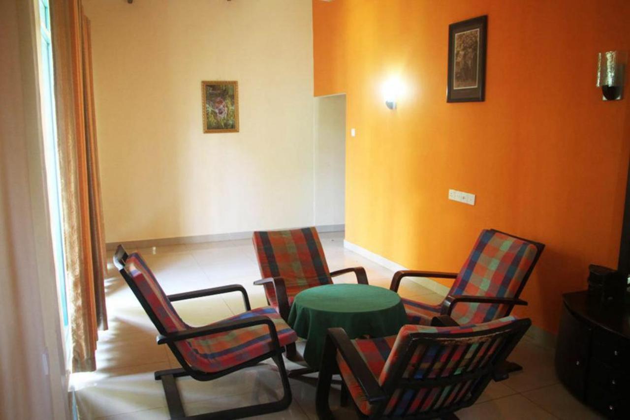 Hotel Eden Garden Sigiriya Exteriör bild