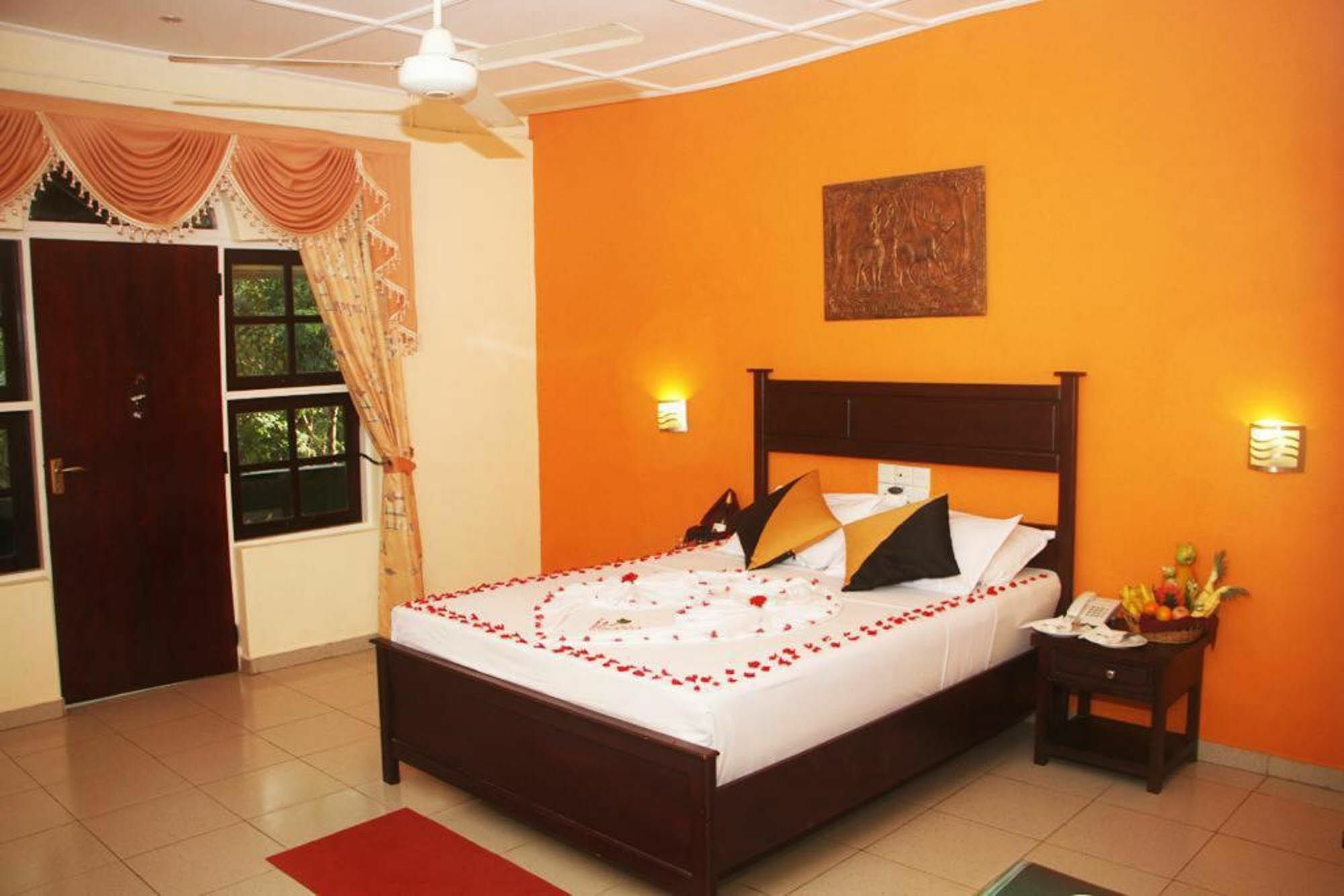 Hotel Eden Garden Sigiriya Exteriör bild